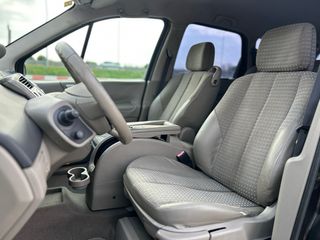 Renault Grand Scenic Pegatina C🟢