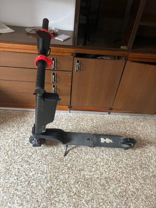 Patinete plegable negro