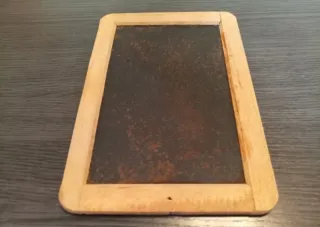 Lote Pizarra y Tizas Antiguas