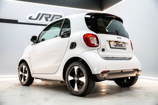 SMART fortwo 60kW81CV EQ coupe