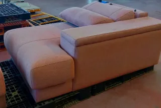 Sofá chaise longue Rosa claro