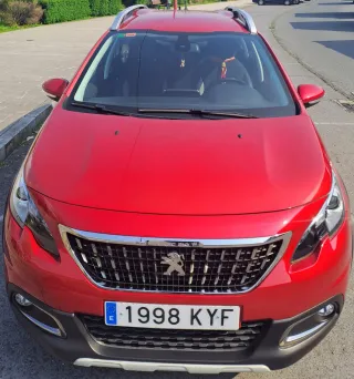 Peugeot 2008  1.2 año  2019