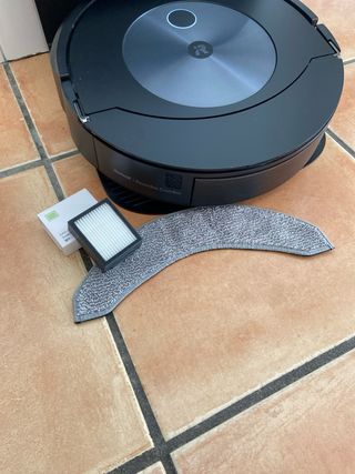 Robot Roomba Combo con recambios