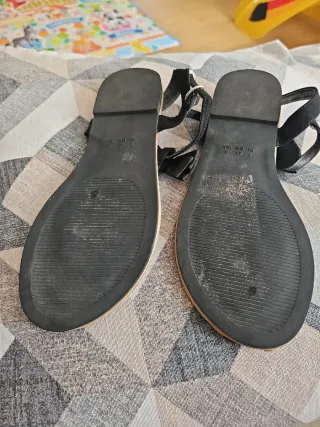 Sandali infradito donna neri con fiocco