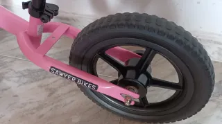 Bici sin pedales Sawyer rosa