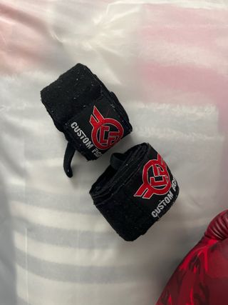 Guantes de boxeo Danger camuflaje rojo con cintas