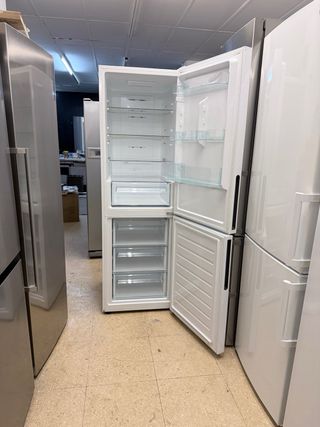 Nevera Candy 185x60 con garantía