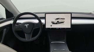 Tesla Model Y Tracción Trasera RWD 188 kW (256 CV)