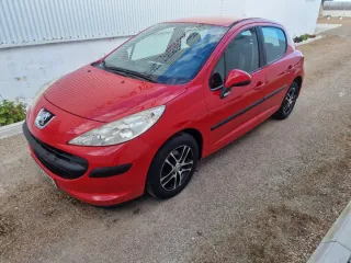 Peugeot 207 2009