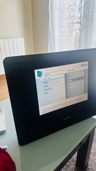 Televisor Philips 22 Negro