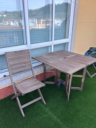 Mesa y silla eucalipto para terraza CORUÑA