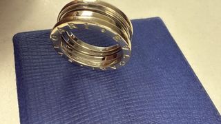 Anillo Bvlgari Oro Blanco 18qt B.Zero 1