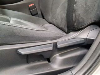 Lexus UX 2.0 300h UX Plus