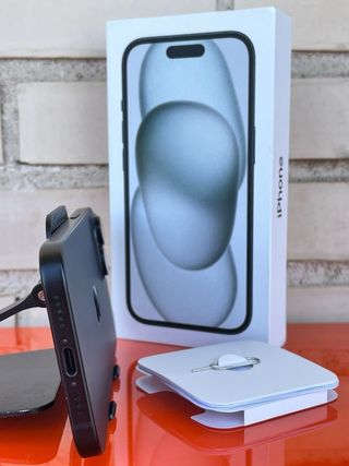 iPhone 15 128GB - negro