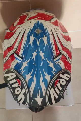 Casco Airoh Motocross Bandera Americana