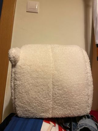 Cama para gato peluda
