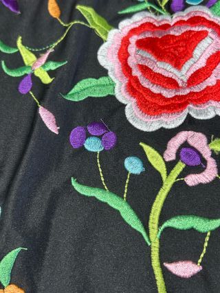 Conjunto Flamenca Flor y Pendientes Dorados