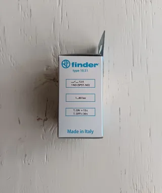 Interruttore crepuscolare da palo Finder - Nuovo