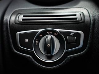 Mercedes GLC 2.0 GLC 300 DE 4MATIC AUTO 5P