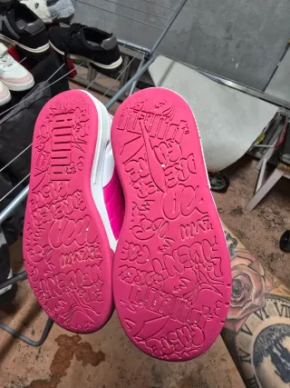 Zapato Puma niña rojo