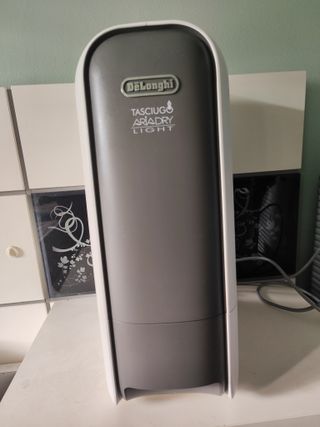 Deshumidificador blanco semi nuevo