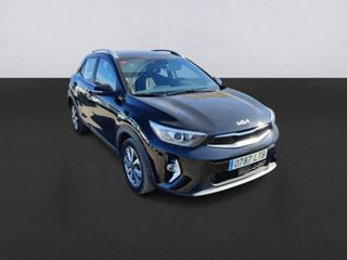 Kia Stonic   (O) 1.0 T-GDi 88kW (120CV) MHEV Drive DC
