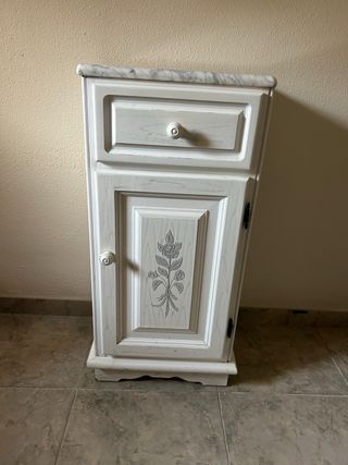 Mueble auxiliar baño/dormitorio roble decapé