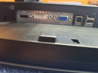 Monitor Dell P2210f Se vende por cambio a portátil