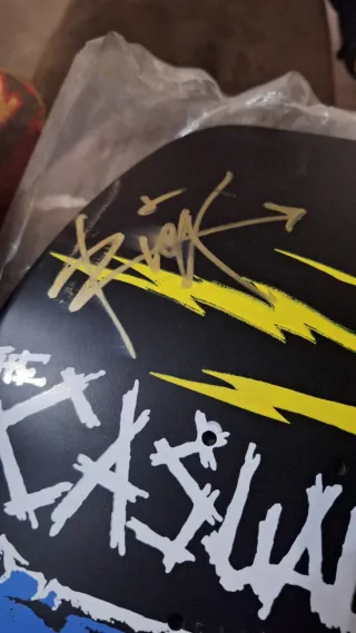 Tabla Skate Casualties firmada
