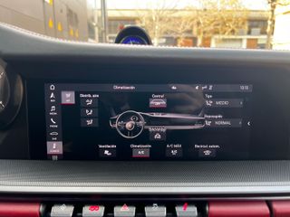 Porsche Carrera 911 992