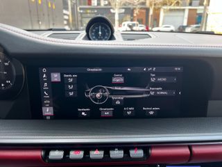 Porsche Carrera 911 992