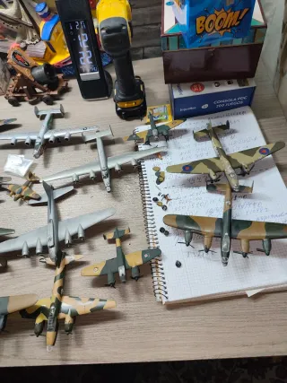 Colección maquetas avionesde  combate Altaya