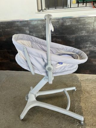 Minicuna Chicco Baby Hug 4 en 1  + kit trona