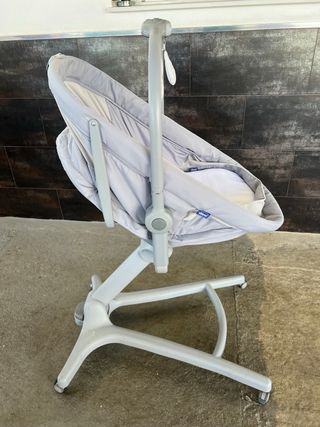 Minicuna Chicco Baby Hug 4 en 1  + kit trona