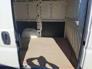 Peugeot Boxer FURGON L1H1 2.2 BLUE HDI 140CV