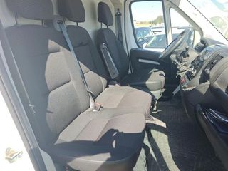 Peugeot Boxer FURGON L1H1 2.2 BLUE HDI 140CV