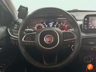 Fiat Tipo 1.4 16v Lounge 70kW (95CV) gasolina 5p.
