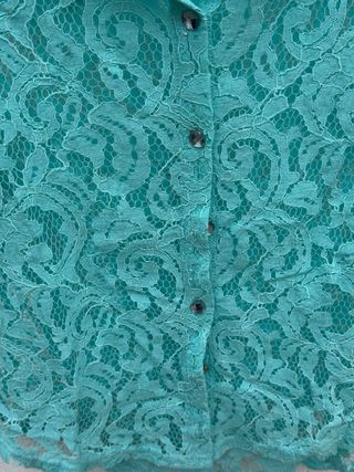 Blusa encaje turquesa sin mangas Talla M