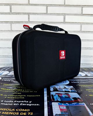 Funda Nintendo Switch Negra