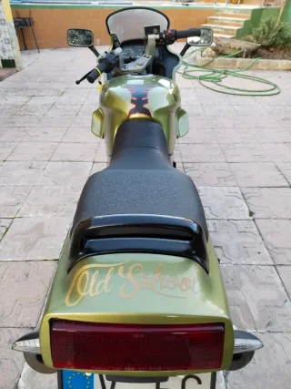 Kawasaki GPZ 500S 60cv.