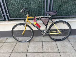 Bici de Montaña Scott Amarilla