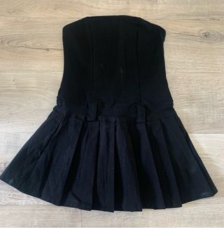 Vestido negro palabra de honor