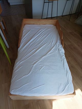 Cama infantil Montessori madera