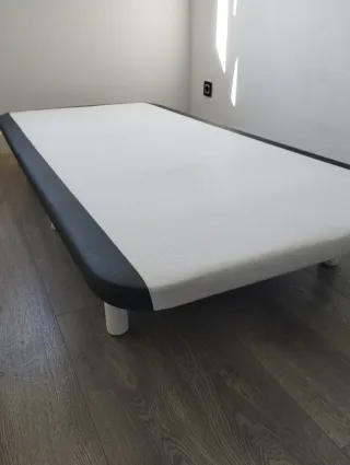 Base tapizada 90x190 cm