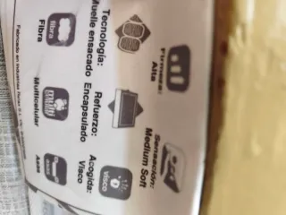 Colchón viscoelástico con funda