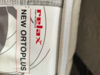 Colchón viscoelástico con funda