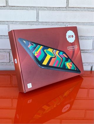 Tablet SPC Gravity Max Negra