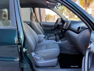 Toyota RAV4 2.0 D-4D 4x4