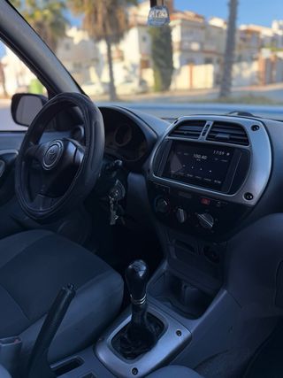 Toyota RAV4 2.0 D-4D 4x4