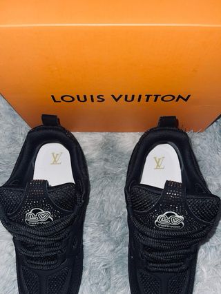 LOUIS VUITTON SKATE CRYSTAL